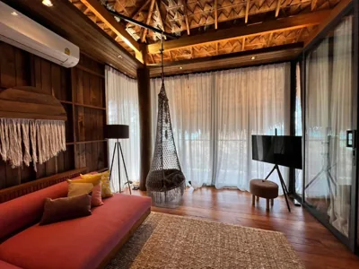 Villa mit Meerblick — Sealord Naithon Beachfront Villa